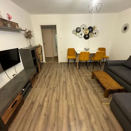 Ela Apartment Kostrena